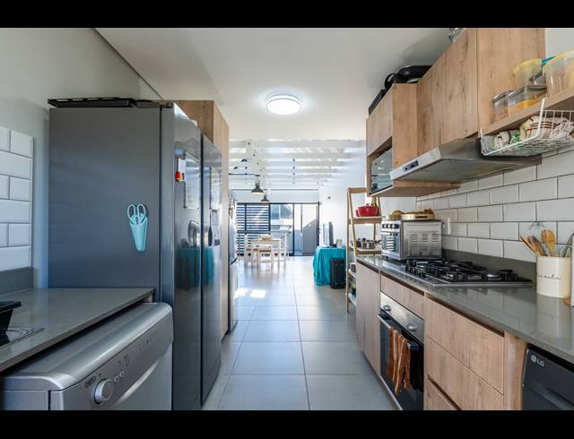2 BEDROOM TOWNHOUSE FOR SALE IN HARTLAND LIFESTYLE ESTATE